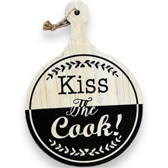 SOLD Charcuterie Board cutting board kitchen decor! Kiss the cook - Picture 2 of 2